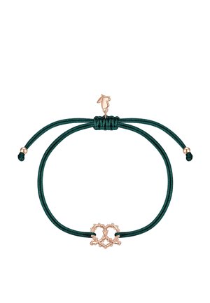 Pulsera de cordón ajustable verde con aros dobles decorativos entrelazados en oro rosa y un pequeño colgante de oro rosa en el cierre.