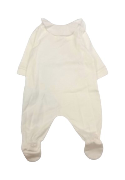 Body neonato color crema con maniche lunghe, collo rotondo e piedi chiusi. Tessuto morbido e liscio, senza motivi o dettagli visibili.