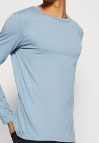 Marc O'Polo Maglietta a manica lunga - light blue