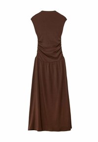 Ruskea, hihaton mekko, jossa on rypytetty yksityiskohta selkäpuolella ja hulmuava hame. Valmistettu pehmeästä kankaasta, jossa on pyöreä pääntie.