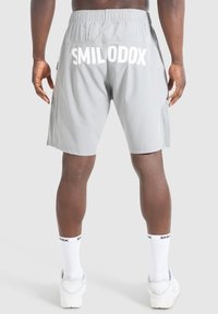 Smilodox POWERFIT TRIPLE PERFORMANCE - Shorts - dunkelgrau