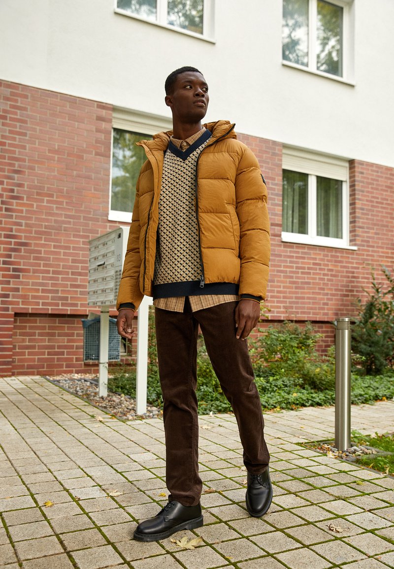 camel puffer jacket mens