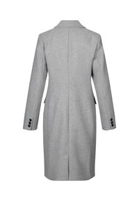 Palton gri din lână cu guler, mâneci lungi și nasturi negri la manșete. Design slim fit, deschidere la spate și detalii minime cu cusături.