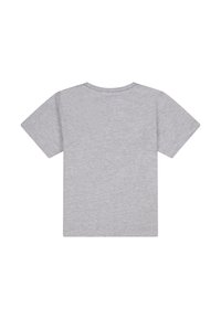 Camiseta gris de manga corta hecha de algodón con cuello redondo. La parte trasera presenta un diseño sencillo y carece de gráficos o acentos visibles.