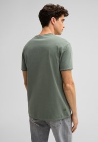 Strellson PHILO - T-shirt basic - oliv