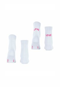 Weiße Baumwollsöckchen mit geripptem Muster, einem Design bis zur Mitte der Wade und leuchtendem rosa "LOVE"-Text sowie Branding auf der Sohle.