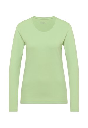 Zielona koszulka z długim rękawem wykonana z miękkiej tkaniny, z okrągłym dekoltem i dopasowanym krojem, o gładkiej fakturze bez wzorów.