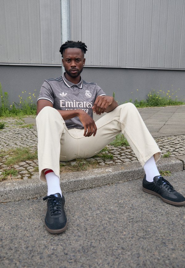 REAL MADRID 24/25 THIRD - Football shirt - charcoal4