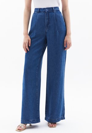 OXXO WEIT SCHWINGENDER BEINFORM - Jean flare - rodeo blue denim