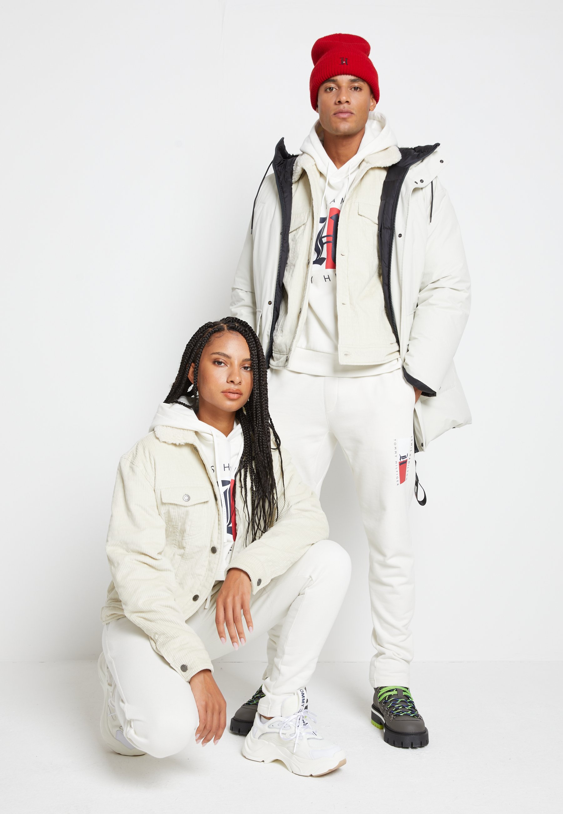 Tommy Hilfiger LEWIS HAMILTON UNISEX CORD TRUCKER JACKET - Jas - light  silt/camel - Zalando.be