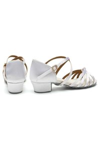 Thumbnail Image 13