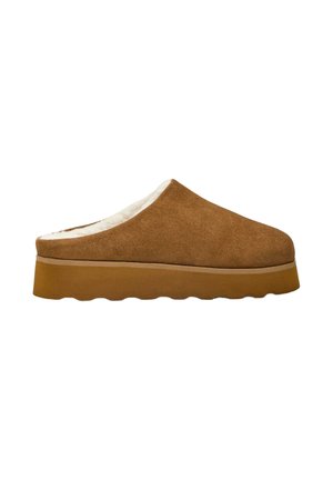 OYSHO, Pantofole - brown