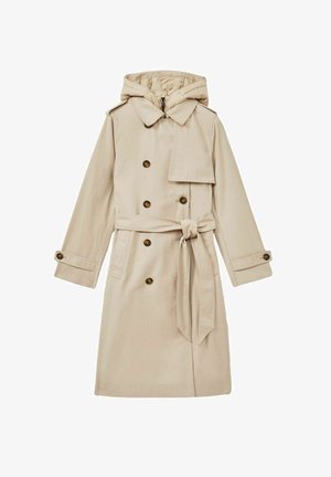 Beige lang trenchcoat med hætte, dobbeltknaplukning, store knapper og talje med bælte. Stoffet ser glat og let ud.
