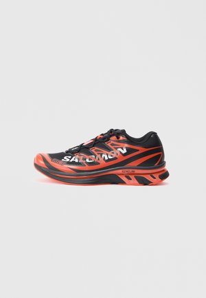 Tossud - black/cherry tomato/white