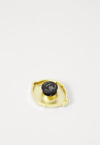Thumbnail Image 2