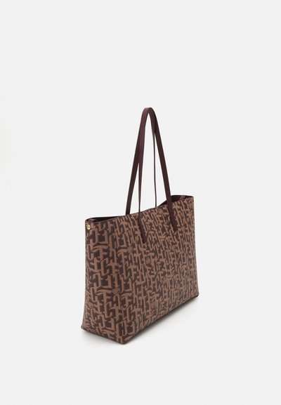 CHIARA FERRAGNI EYELIKE BUCKLE - Shopping bag - brunette