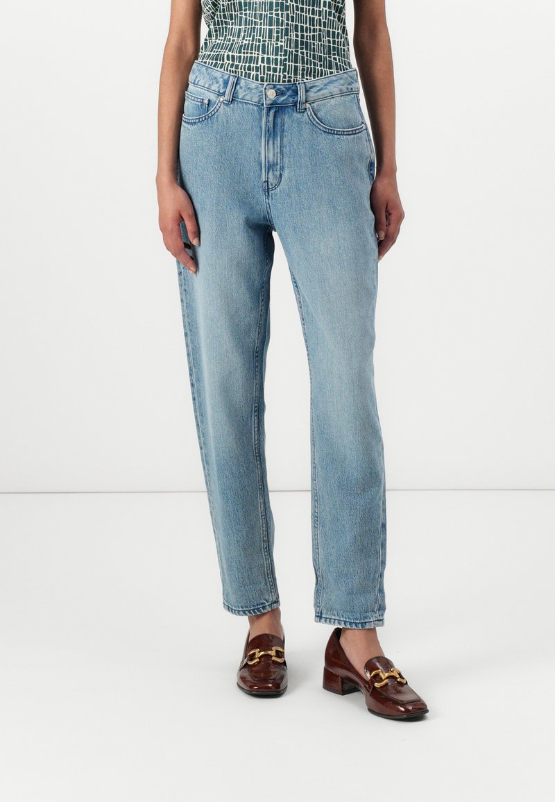 TOM TAILOR DENIM Mamos stiliaus džinsai - clean mid stone blue denim