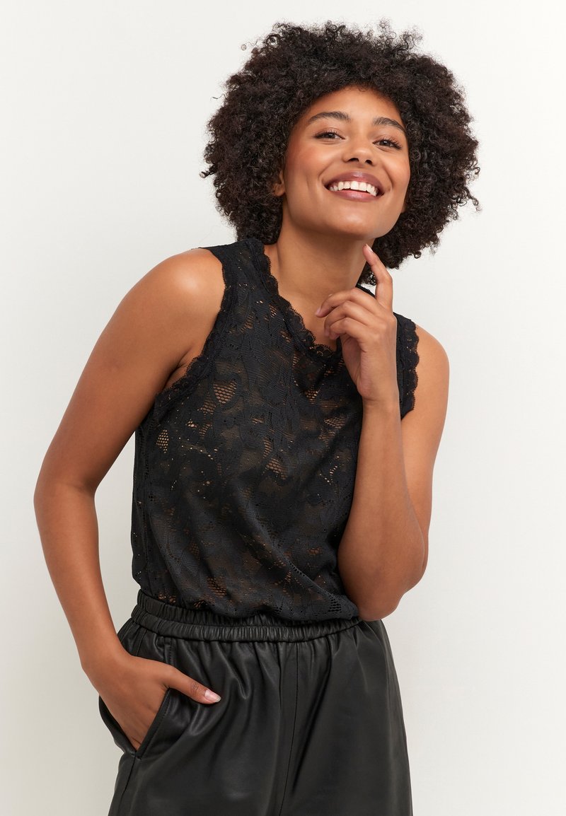 Culture Nicole blouse