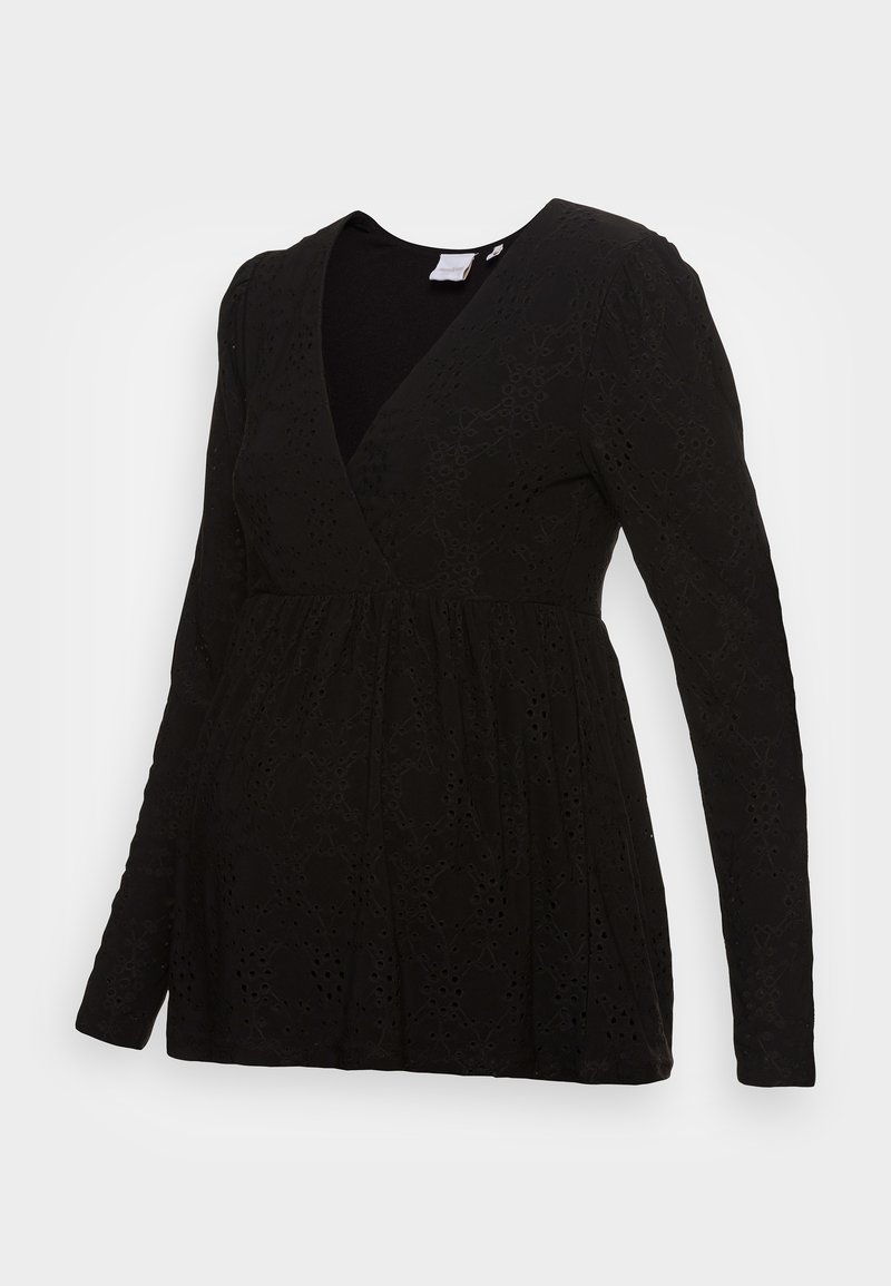 Schwarze Damenbluse mit langen Ärmeln, V-Ausschnitt, Empire-Taille und eingewebtem Lochmuster auf dem Stoff.
