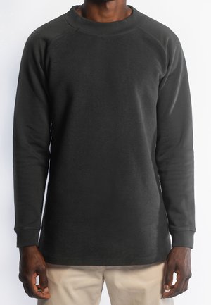 Sweater - black