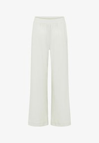 Unselected, snow white