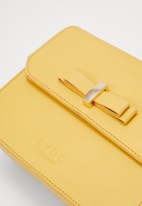 LYDC London Borsa a tracolla - yellow