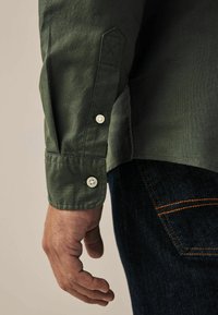 Next OXFORD - Ing - dark green