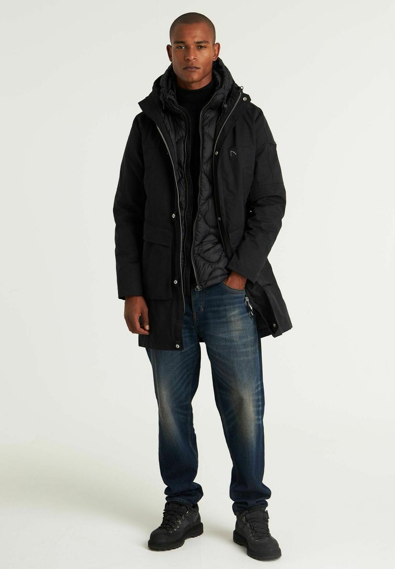 CHASIN’ Parka zwart