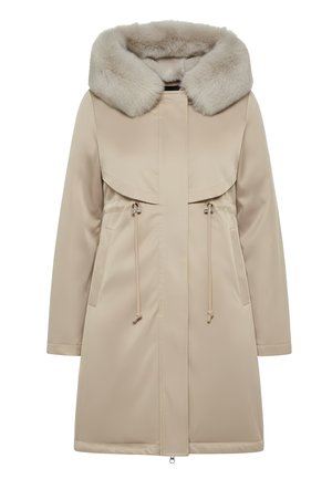 Cappotto impermeabile beige con ampio colletto in pelliccia, vita regolabile con coulisse e tasche laterali. Tessuto liscio con taglio dritto e chiusura con zip.