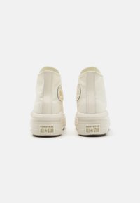 Converse CHUCK TAYLOR ALL STAR MOVE TONAL UNISEX - Sneakers alte - egret/metallic light gold
