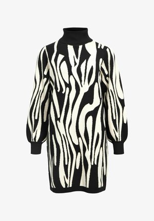 Schwarz-weißes Strickkleid mit hohem Kragen, das ein abstraktes, wellenförmiges Muster aufweist; gestrickte Textur, lange Ärmel mit gerippten Bündchen.