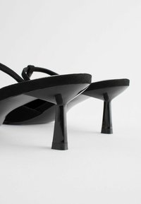 Next FOREVER COMFORT - Platt slip-in - black