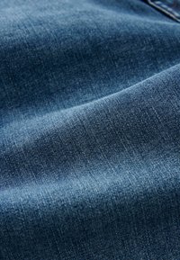 Next VINTAGE STRETCH AUTHENTIC REGULAR FIT - Traperice ravnih nogavica - blue mid