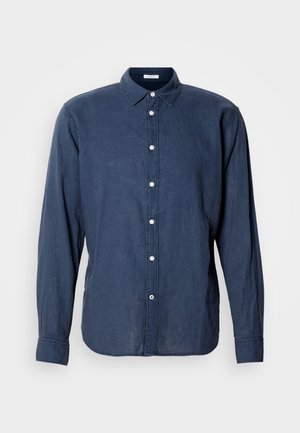 Marineblauw, langemouwen overhemd met knopen, gemaakt van lichtgewicht stof, met een klassieke kraag en witte knopen langs de voorkant.