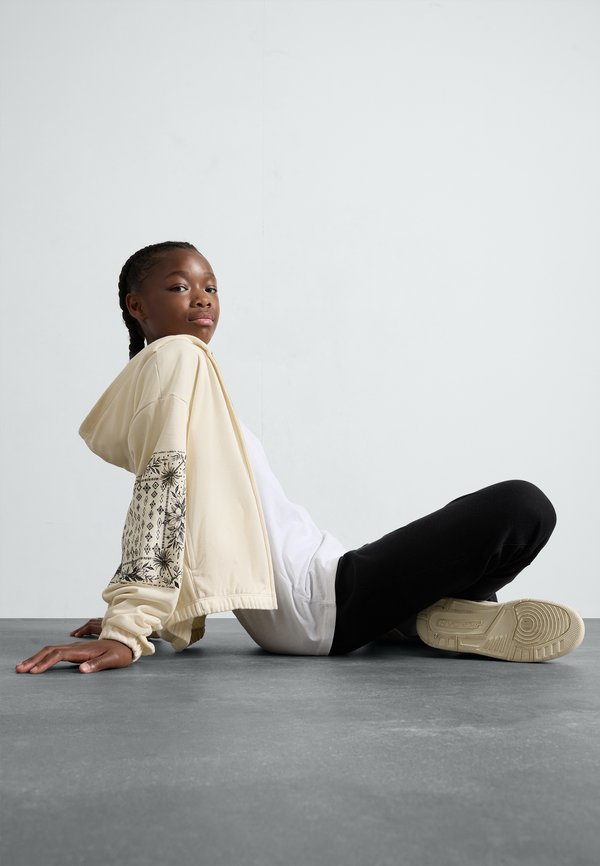 FULL ZIP HOODED UNISEX SET - Tracksuit4