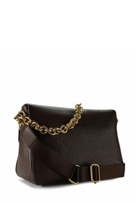 Brown leather bag with a textured finish, featuring a gold chain strap, a fabric shoulder strap, and a clasp buckle closure.