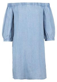 Modré šaty s odhalenými rameny vyrobené z měkké tkaniny s nafouknutými rukávy a elastickým výstřihem. Rovný střih, délka ke kolenům s okrajem bez šití.