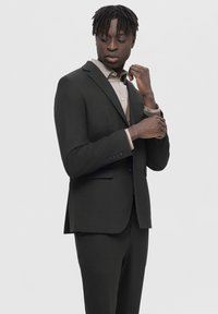 Selected Homme SLHSLIMETHAN SHIRT CLASSIC - Ing - off-white