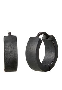 Cercei din metal negru, sub formă de inele, cu un finisaj texturat și mat. Au o formă rotundă și o grosime ușoară, având un sistem de închidere simplu, cu balama.