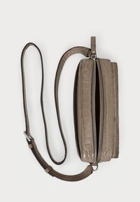 Lauren Ralph Lauren CROC EMBOSSED MEDIUM MARCY CAMERA BAG - Borsa a tracolla - taupe brown