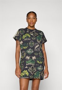 adidas Sportswear FARM DRESS - Obleka iz džersija - black/amazon green/preloved lime