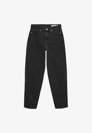 Svarte jeans i denim med rett ben, fem lommer og kobberfarget metallbeslag. Har en klassisk midje og minimal søm.