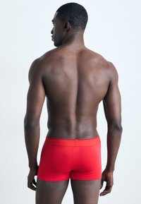 Thumbnail Image 5