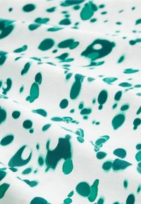 TOM TAILOR DENIM Print T-shirt - abstract white dot print