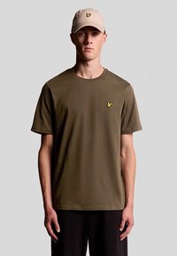 Lyle & Scott T-paita - olive
