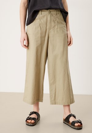 QS, Pantalon classique - green