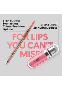 Lip liner pencil in bronze and pink sparkly 3D Hydra lip gloss with text detailing a two-step lip makeup routine.