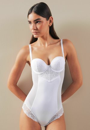 Next FIRM CONTROL CUPPED - Glaustinukė - white