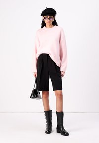 Aware VMPASSI MW KNEE VMA - Short - black