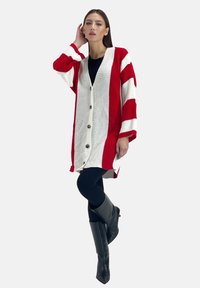 Elara Cardigan - rot